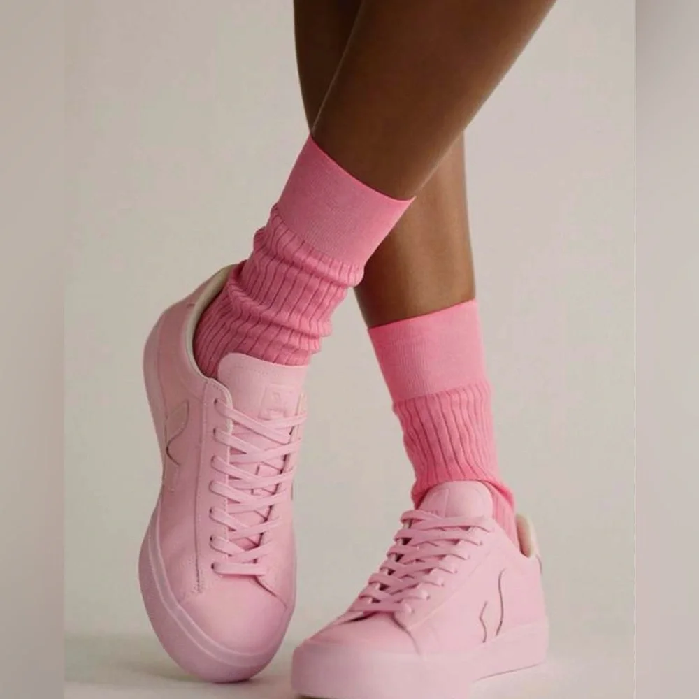 Veja x Mansur Gavriel Campo ChromeFree Leather Sneakers
Pink 🌸 - Picture 2 of 14